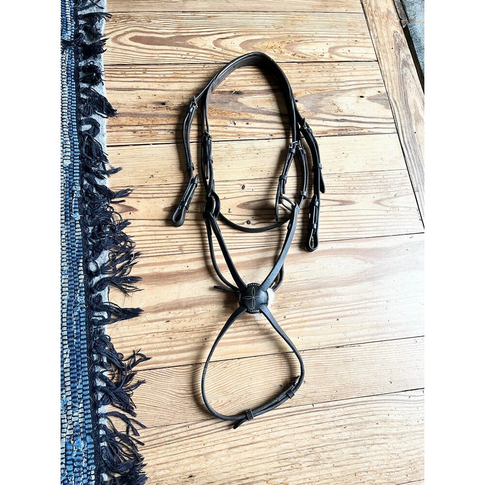 NWOT Figure Eight Bridle with Fancy White Stitching size cob